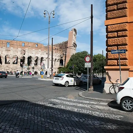 Domus Claudi Colosseum * Rom